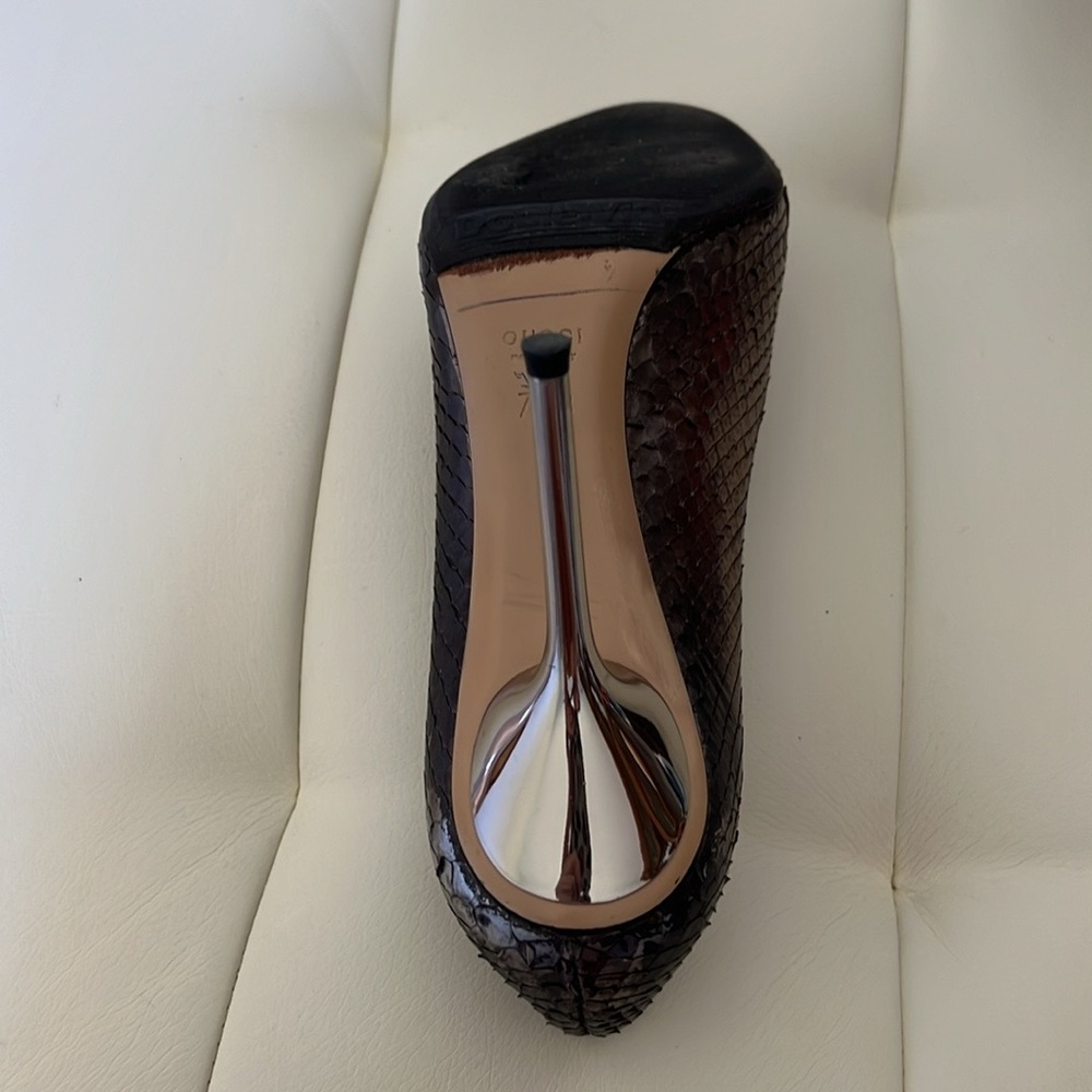 Pewter Python Gucci Horsebit Peep Toe Pump Heel - image 6